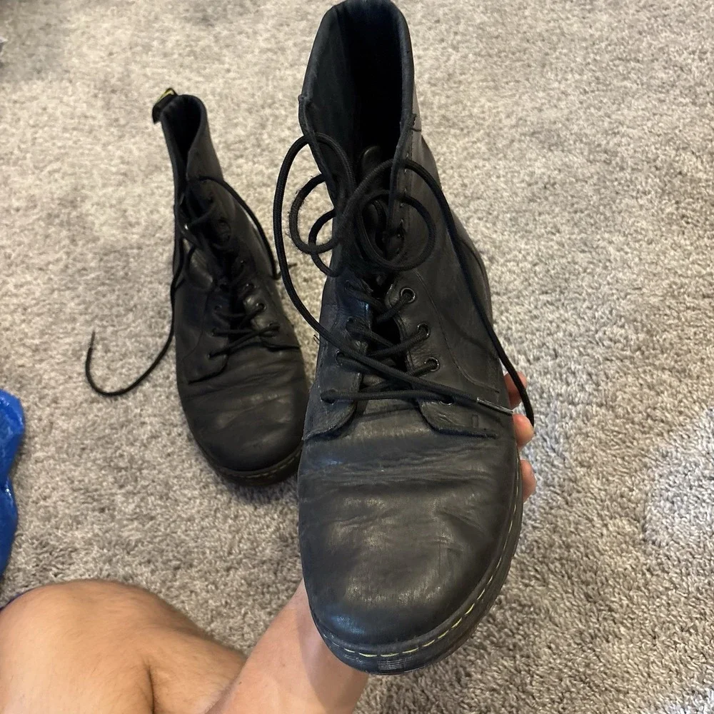 Dr. Martens Combs Leather Black Combat Boots Mens Sz 13 AW004 Air Wair Lace Up